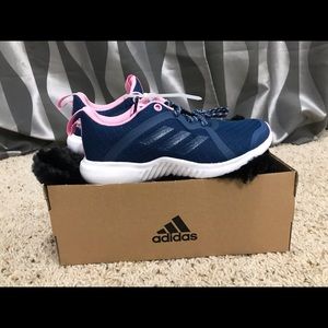 BNWT KIDS ADIDAS SNEAKERS